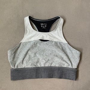 Sports bra